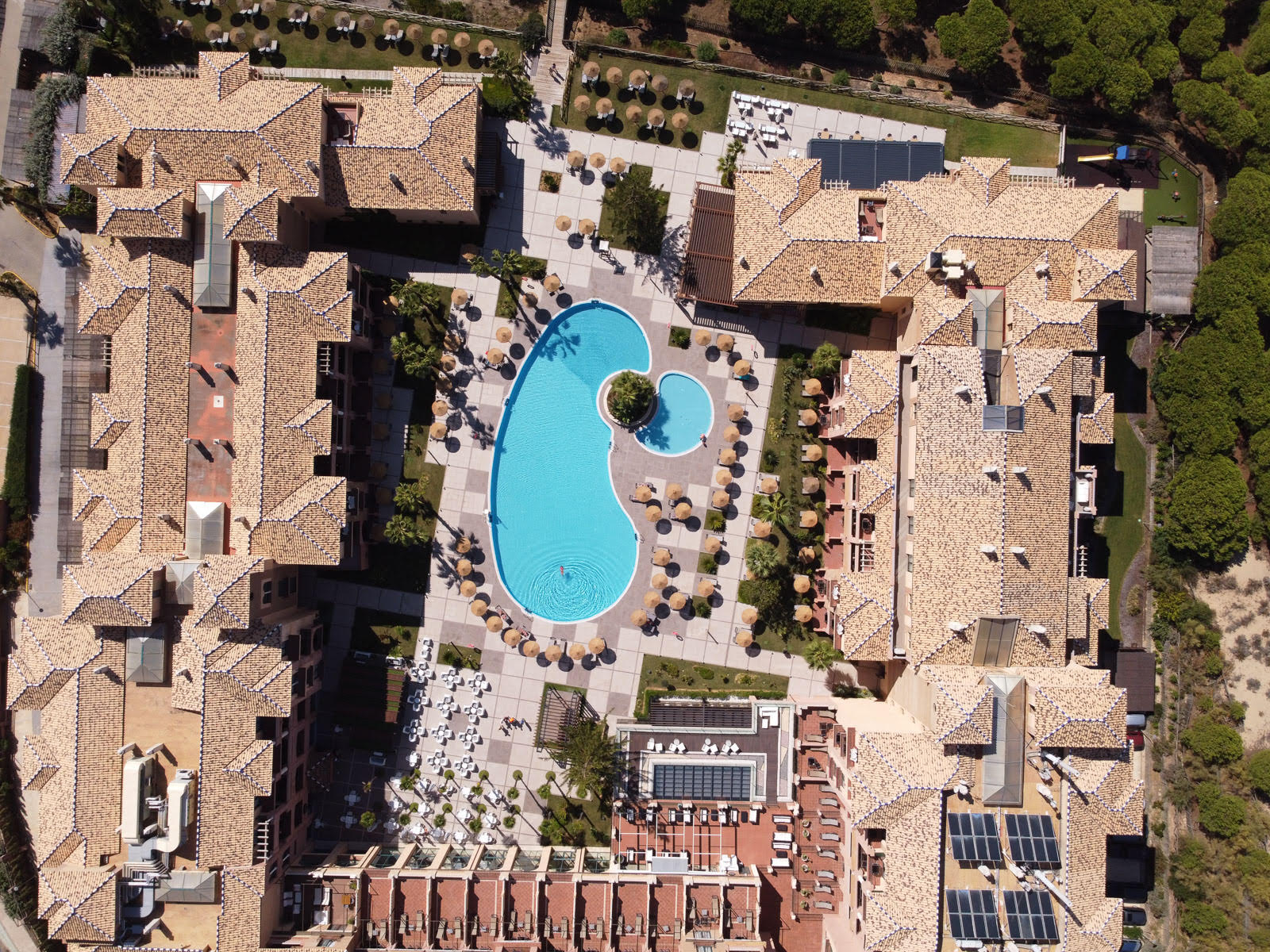 Patio Piscinas Barceló Punta Umbría Mar - Huelva